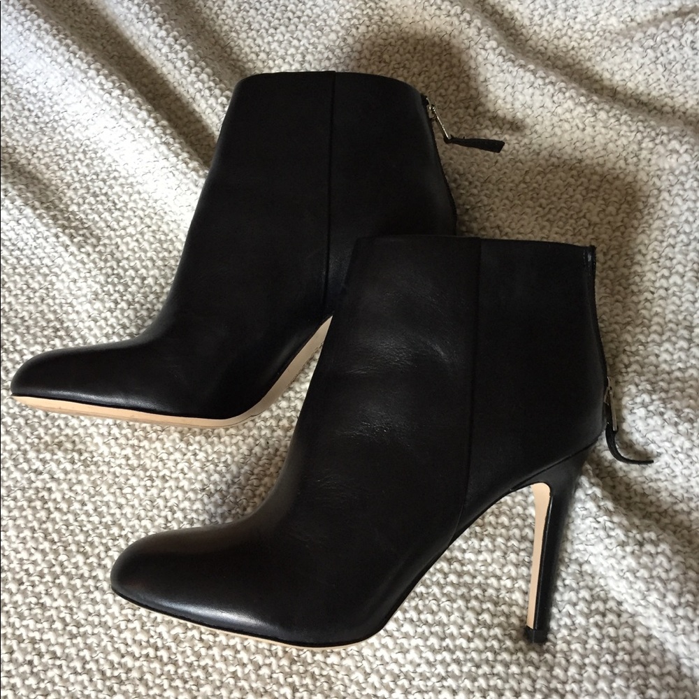 Sam Edelman Black Leather Bootie- Size 8